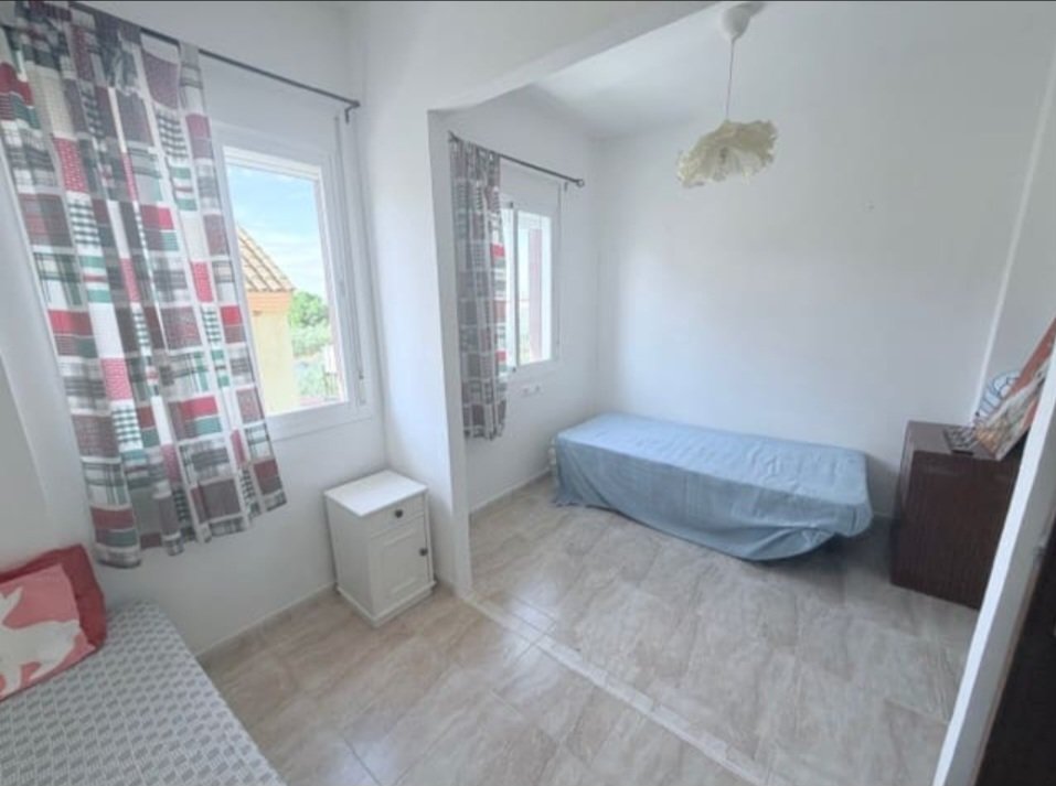 3 Bed 2 Bath Town House Penthouse in Fuente de Piedra - Caza De Casa