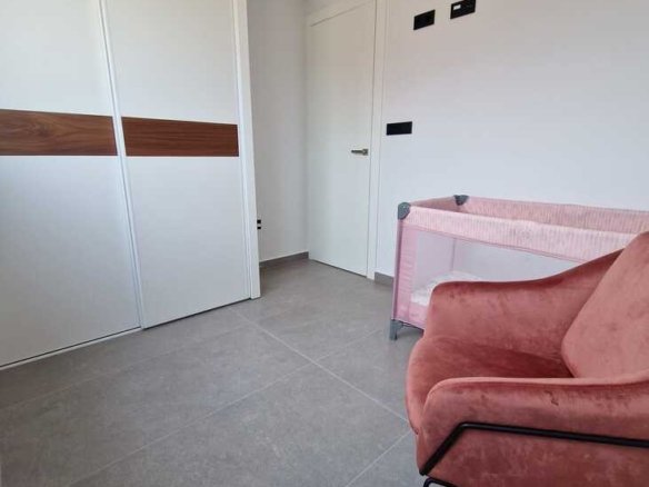 3 Bed 2 Bath Town House Penthouse in Guardamar del Segura - Caza De Casa