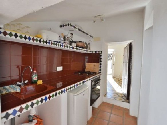 2 Bedroom 1 Bathroom Town House in Montejaque - Caza De Casa