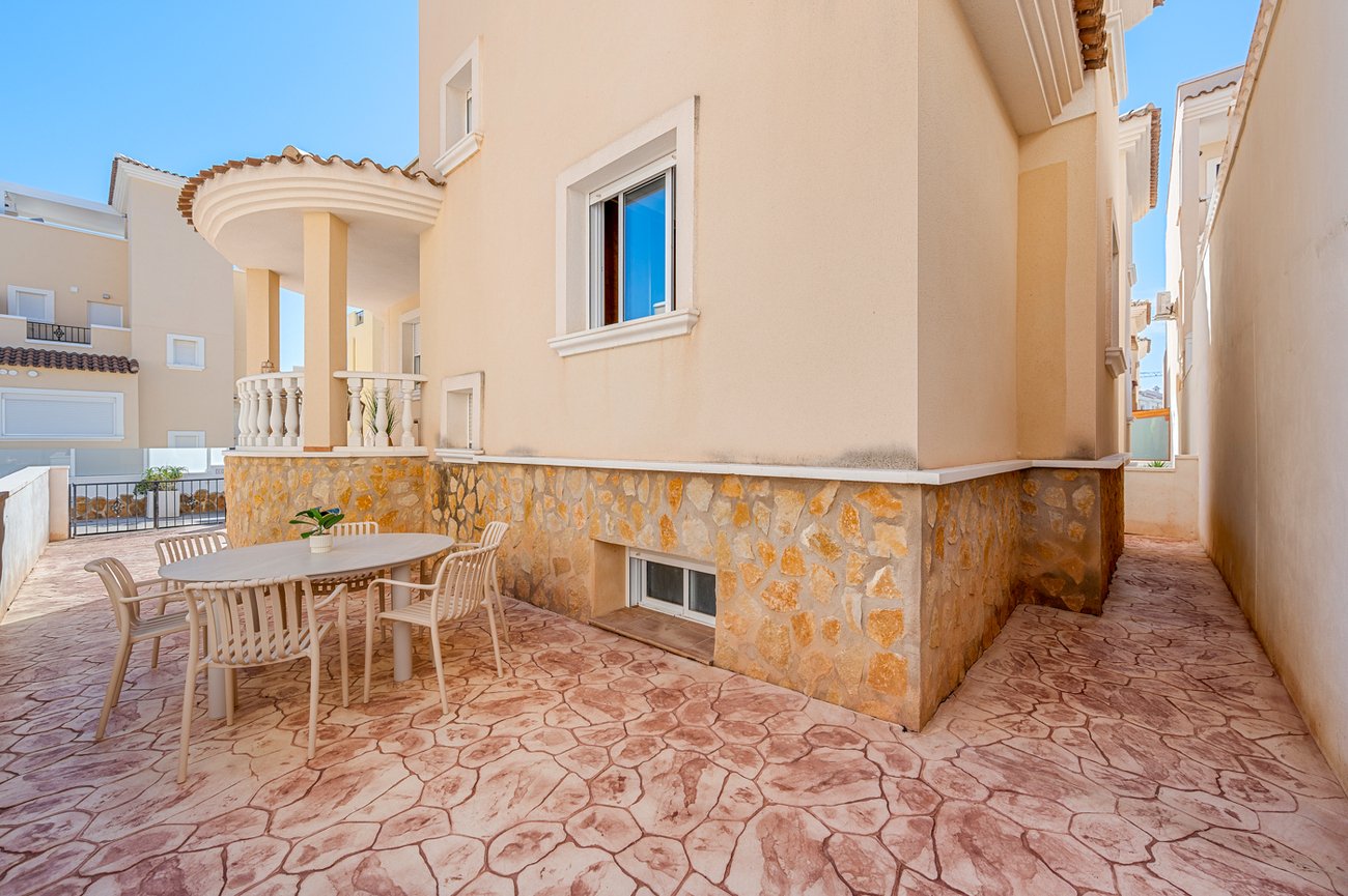 town-house-san-miguel-de-salinas-wowm-100019-29 3 Bedroom 2 Bathroom Town House in San Miguel de Salinas - Caza De Casa