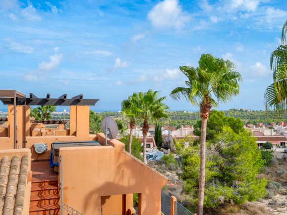 2 Bedroom 2 Bathroom Town House in San Miguel de Salinas - Caza De Casa