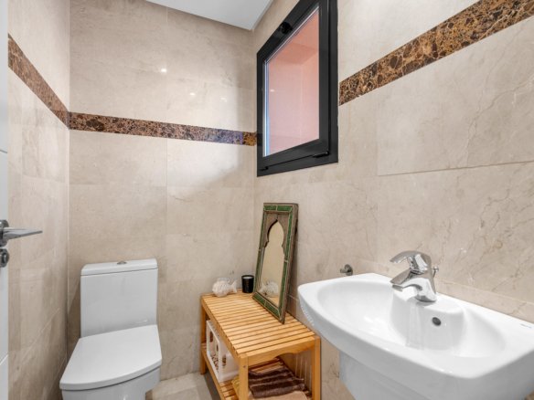 2 Bedroom 2 Bathroom Town House in San Miguel de Salinas - Caza De Casa