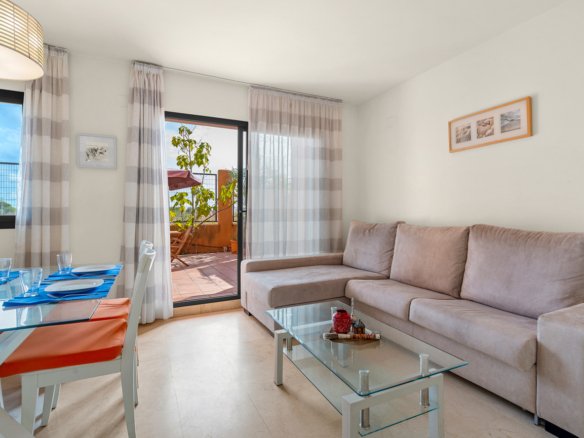2 Bedroom 2 Bathroom Town House in San Miguel de Salinas - Caza De Casa