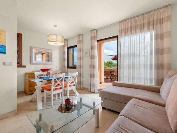 2 Bedroom 2 Bathroom Town House in San Miguel de Salinas - Caza De Casa