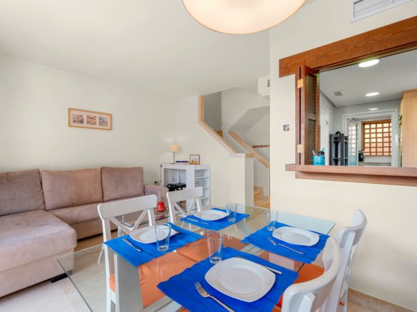 2 Bedroom 2 Bathroom Town House in San Miguel de Salinas - Caza De Casa