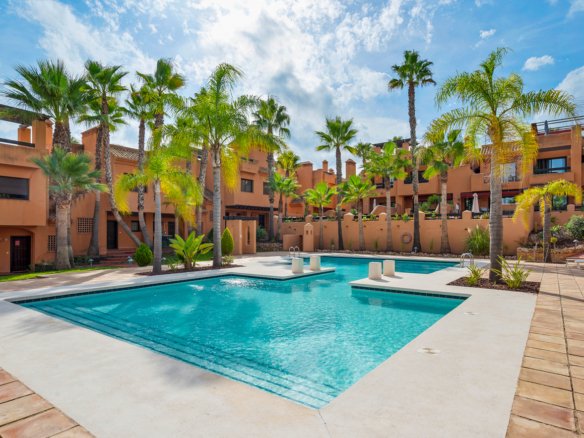 2 Bedroom 2 Bathroom Town House in San Miguel de Salinas - Caza De Casa