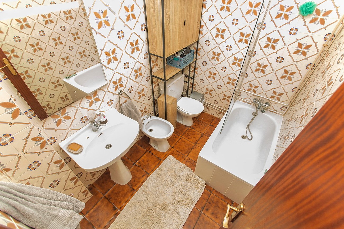5 Bedroom 2 Bathroom Town House in Torrevieja - Caza De Casa