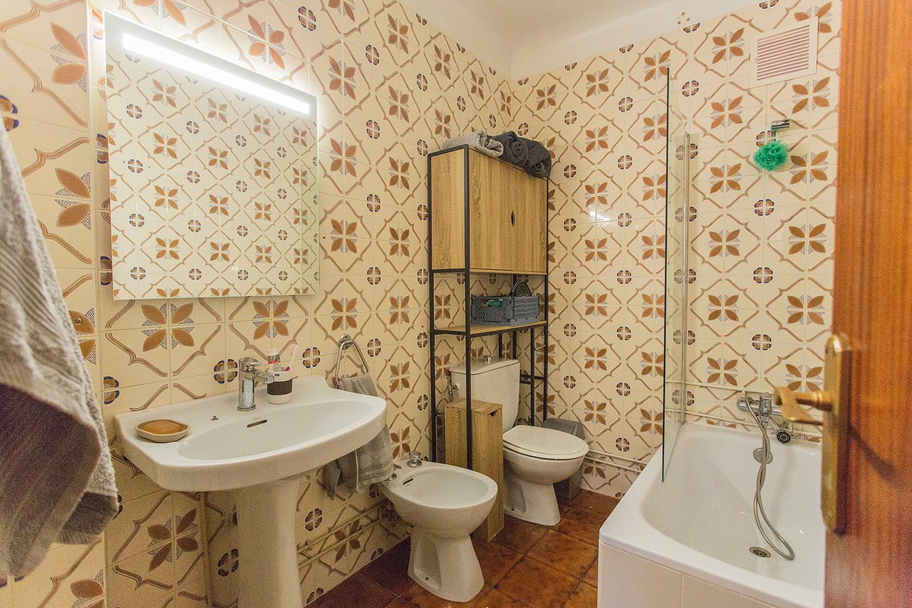 5 Bedroom 2 Bathroom Town House in Torrevieja - Caza De Casa
