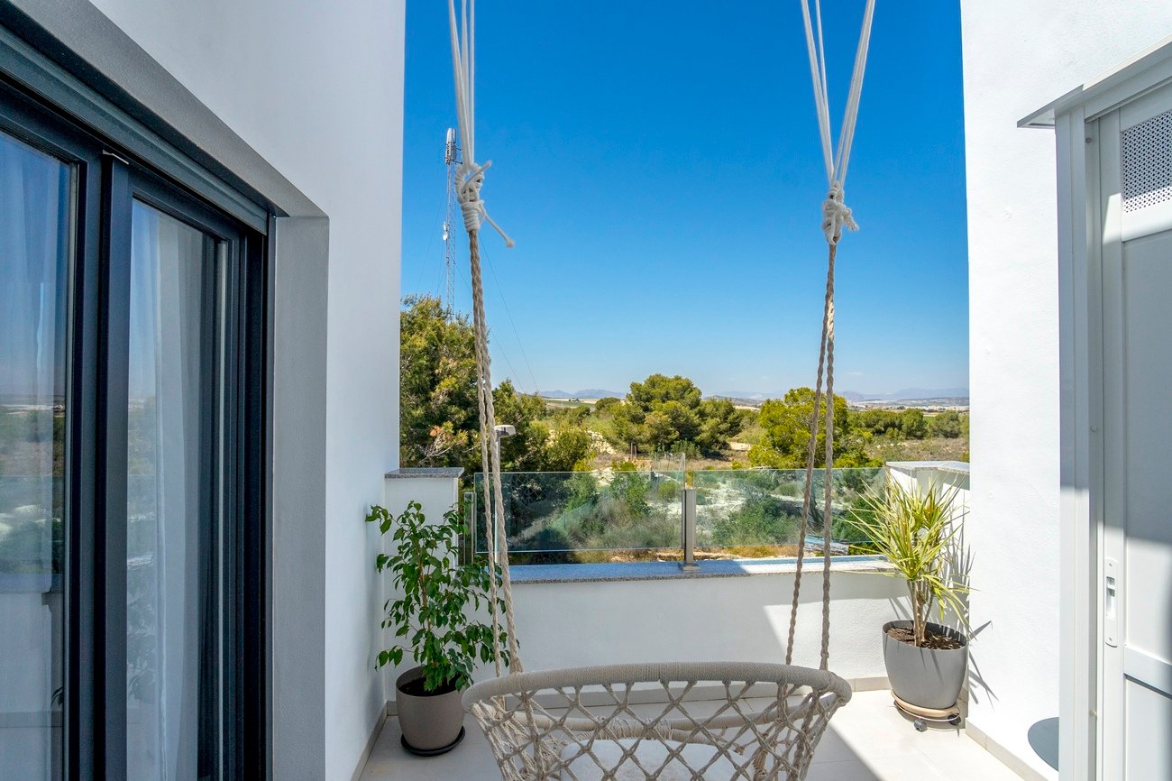 town-house-villamartin-spsdx235-14 3 Bed 3 Bath Town House in Villamartin - Caza De Casa