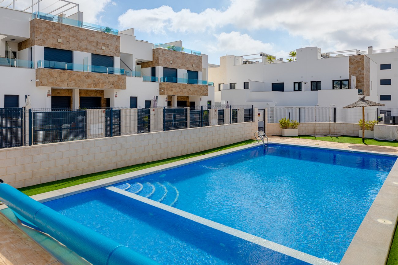 town-house-villamartin-spsdx235-47 3 Bed 3 Bath Town House in Villamartin - Caza De Casa