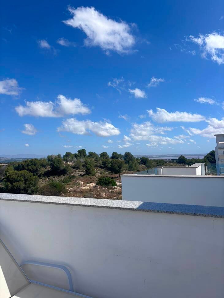 town-house-villamartin-spsdx235-53 3 Bed 3 Bath Town House in Villamartin - Caza De Casa