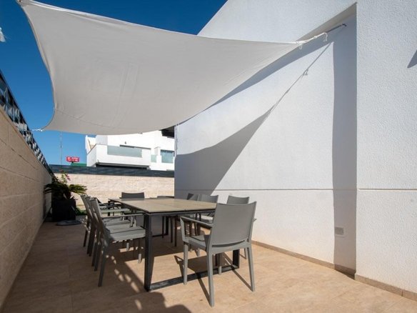 3 Bed 2 Bath Town House in Ciudad Quesada - Caza De Casa