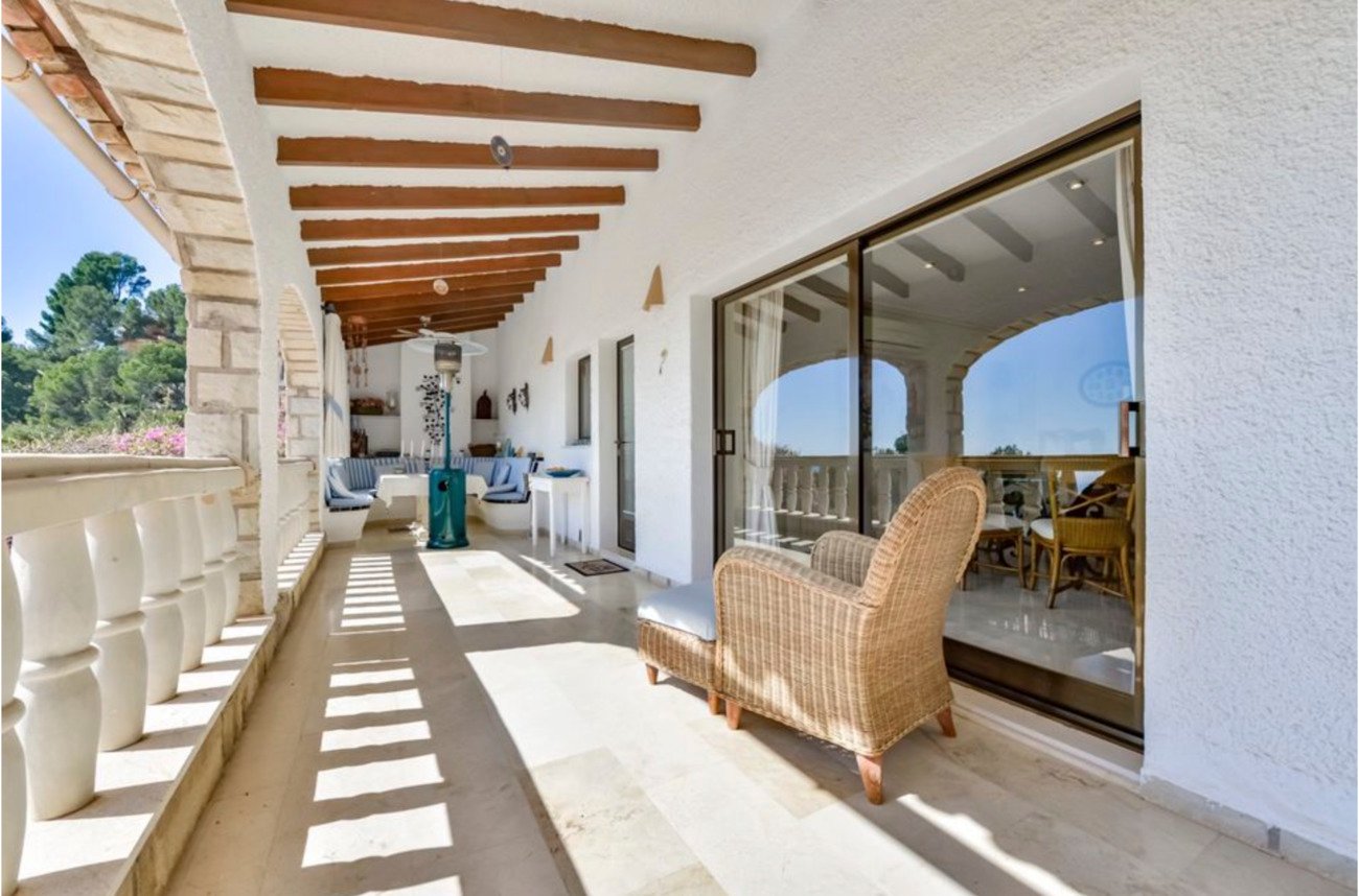5 Bedroom 6 Bathroom Villa in Altea - Caza De Casa