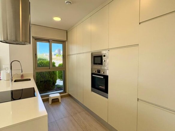 3 Bedroom 2 Bathroom Villa in Benijofar - Caza De Casa