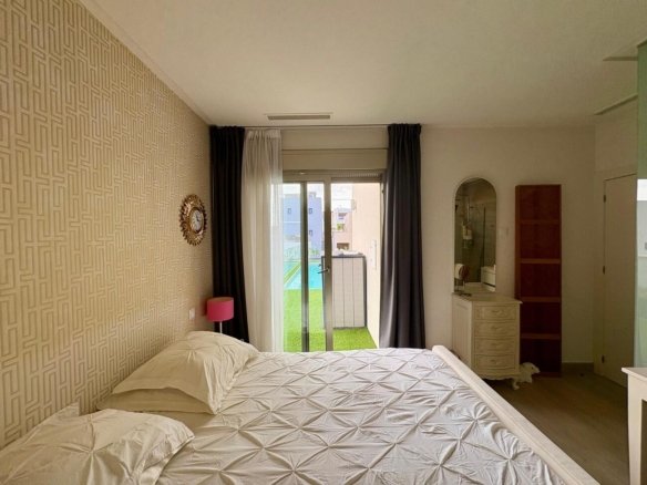 3 Bedroom 2 Bathroom Villa in Benijofar - Caza De Casa