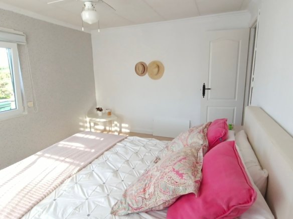 3 Bedroom 2 Bathroom Villa in Canadas De San Pedro - Caza De Casa