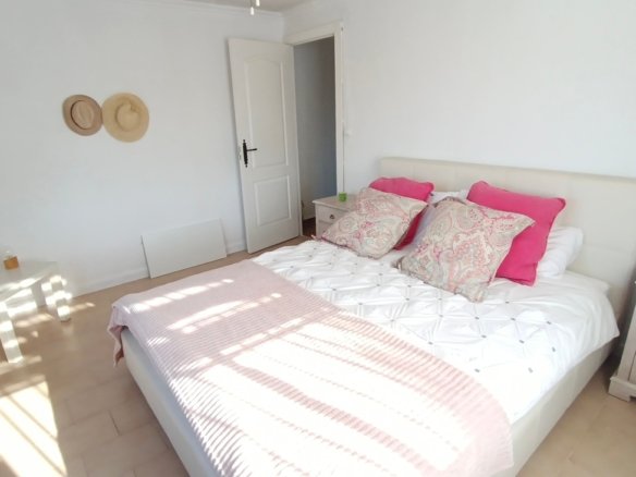 3 Bedroom 2 Bathroom Villa in Canadas De San Pedro - Caza De Casa