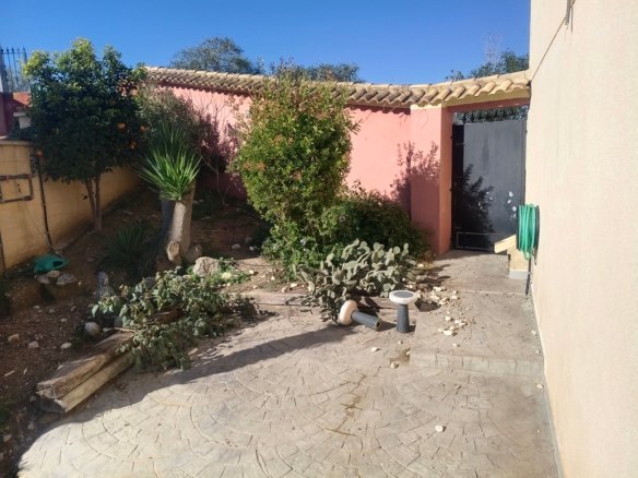 3 Bedroom 4 Bathroom Villa in Canadas De San Pedro - Caza De Casa