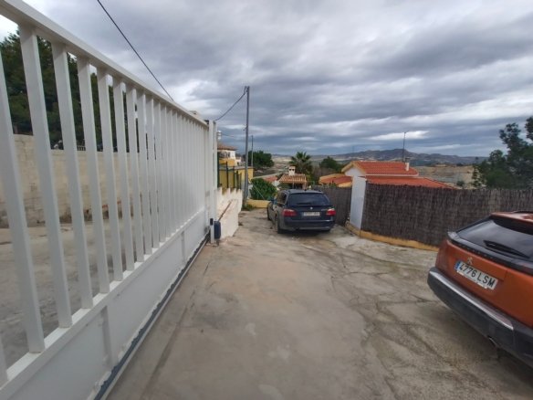 3 Bedroom 4 Bathroom Villa in Canadas De San Pedro - Caza De Casa