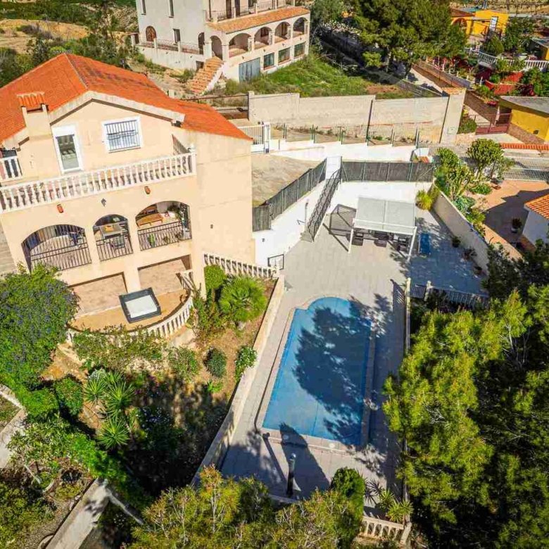 3 Bedroom 4 Bathroom Villa in Canadas De San Pedro - Caza De Casa