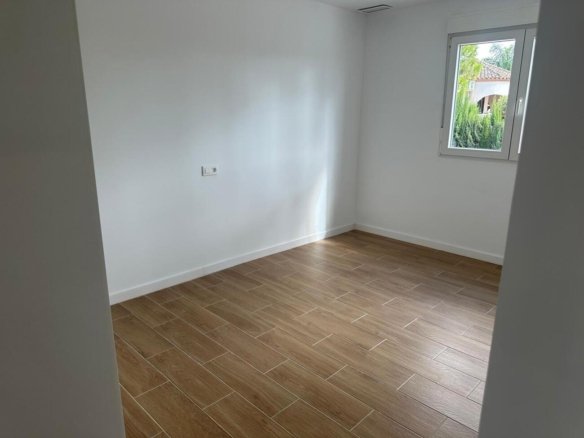 3 Bedroom 2 Bathroom Villa in Catral - Caza De Casa