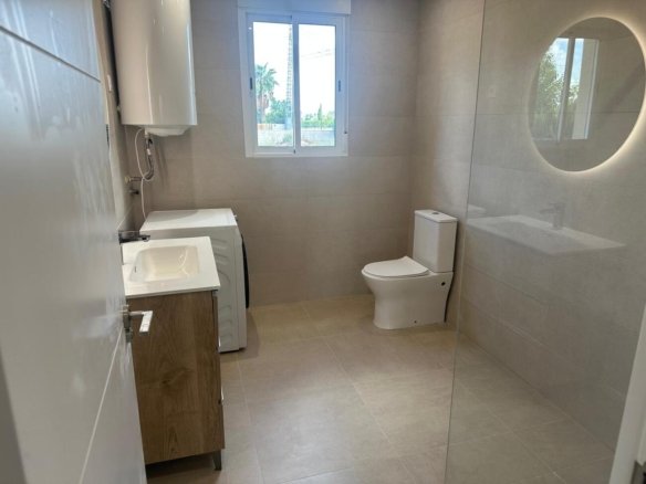 3 Bedroom 2 Bathroom Villa in Catral - Caza De Casa
