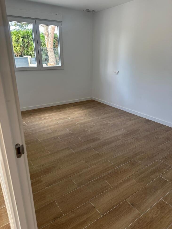 3 Bedroom 2 Bathroom Villa in Catral - Caza De Casa