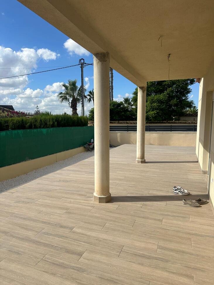 3 Bedroom 2 Bathroom Villa in Catral - Caza De Casa