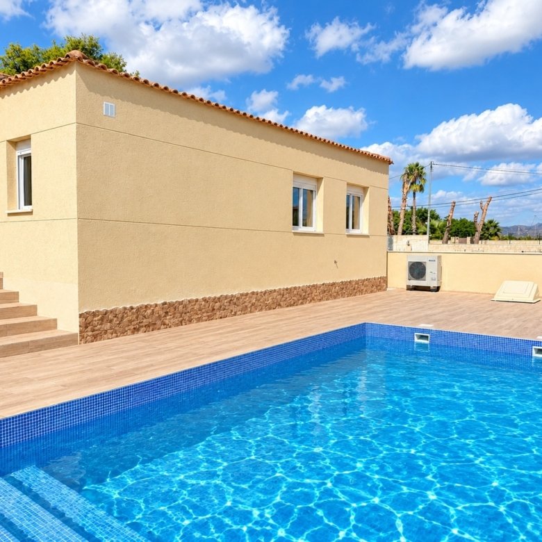 3 Bedroom 2 Bathroom Villa in Catral - Caza De Casa