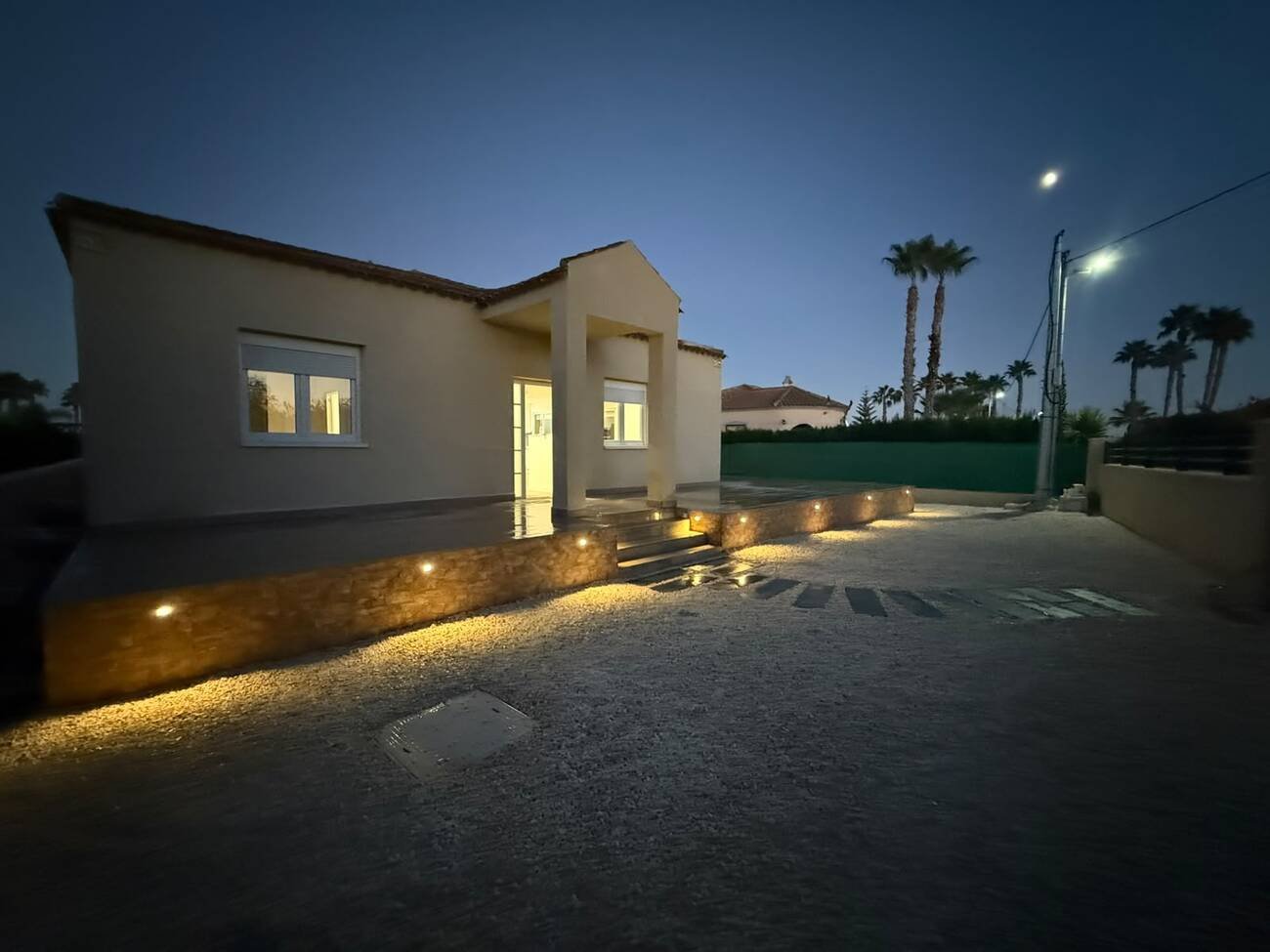 3 Bedroom 2 Bathroom Villa in Catral - Caza De Casa