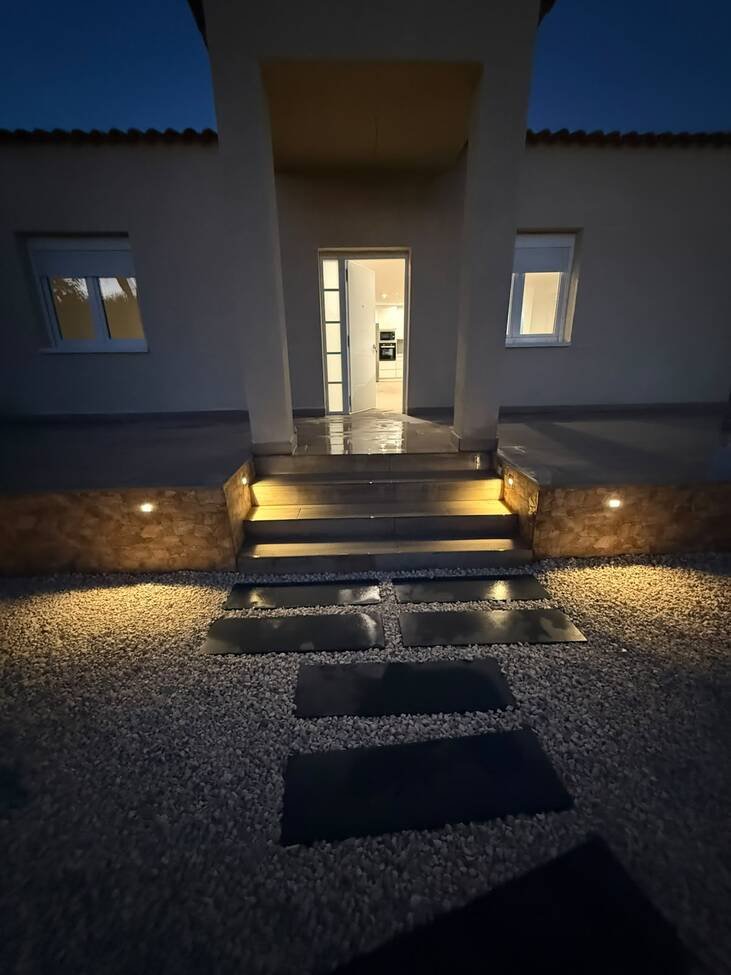 3 Bedroom 2 Bathroom Villa in Catral - Caza De Casa