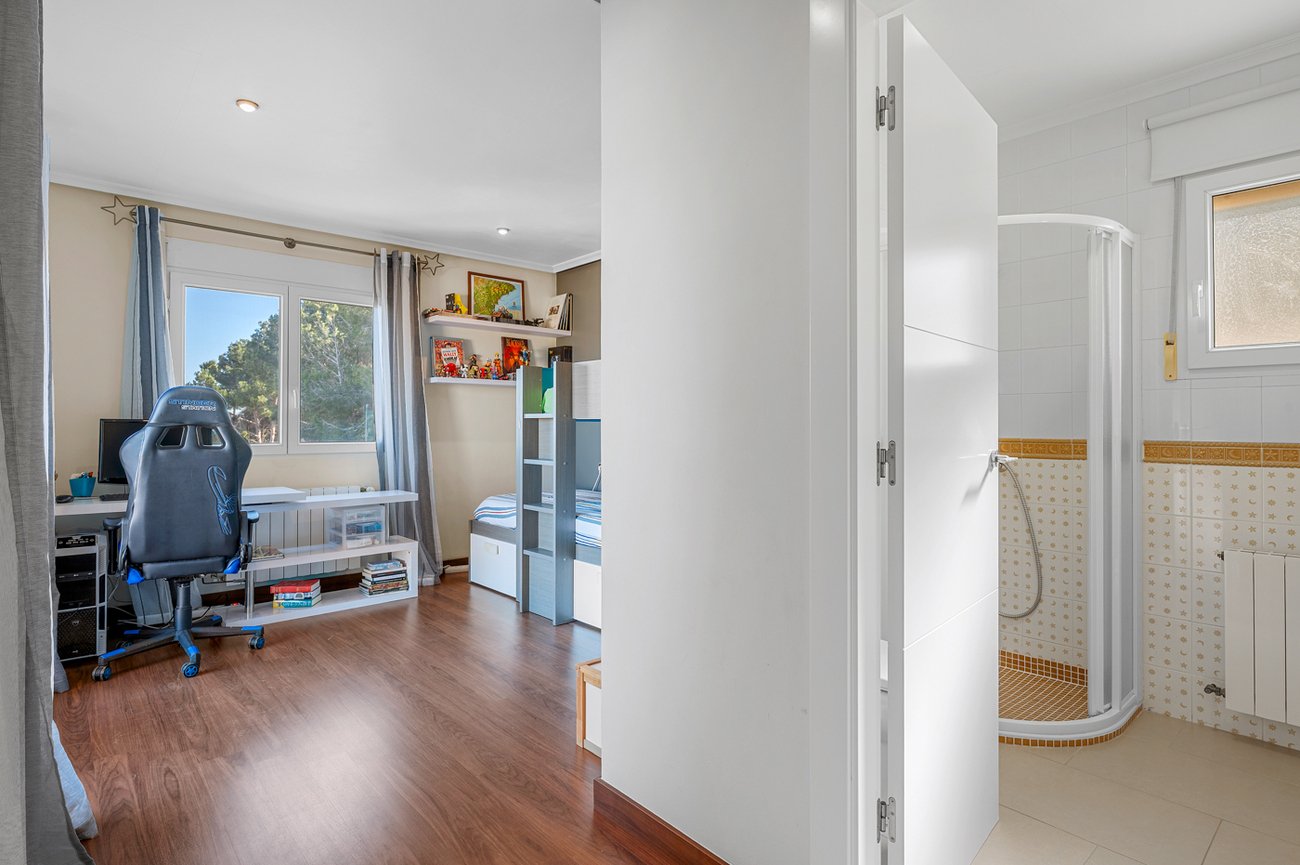 3 Bed 3 Bath Villa in Ciudad De Las Comunicaciones - Caza De Casa