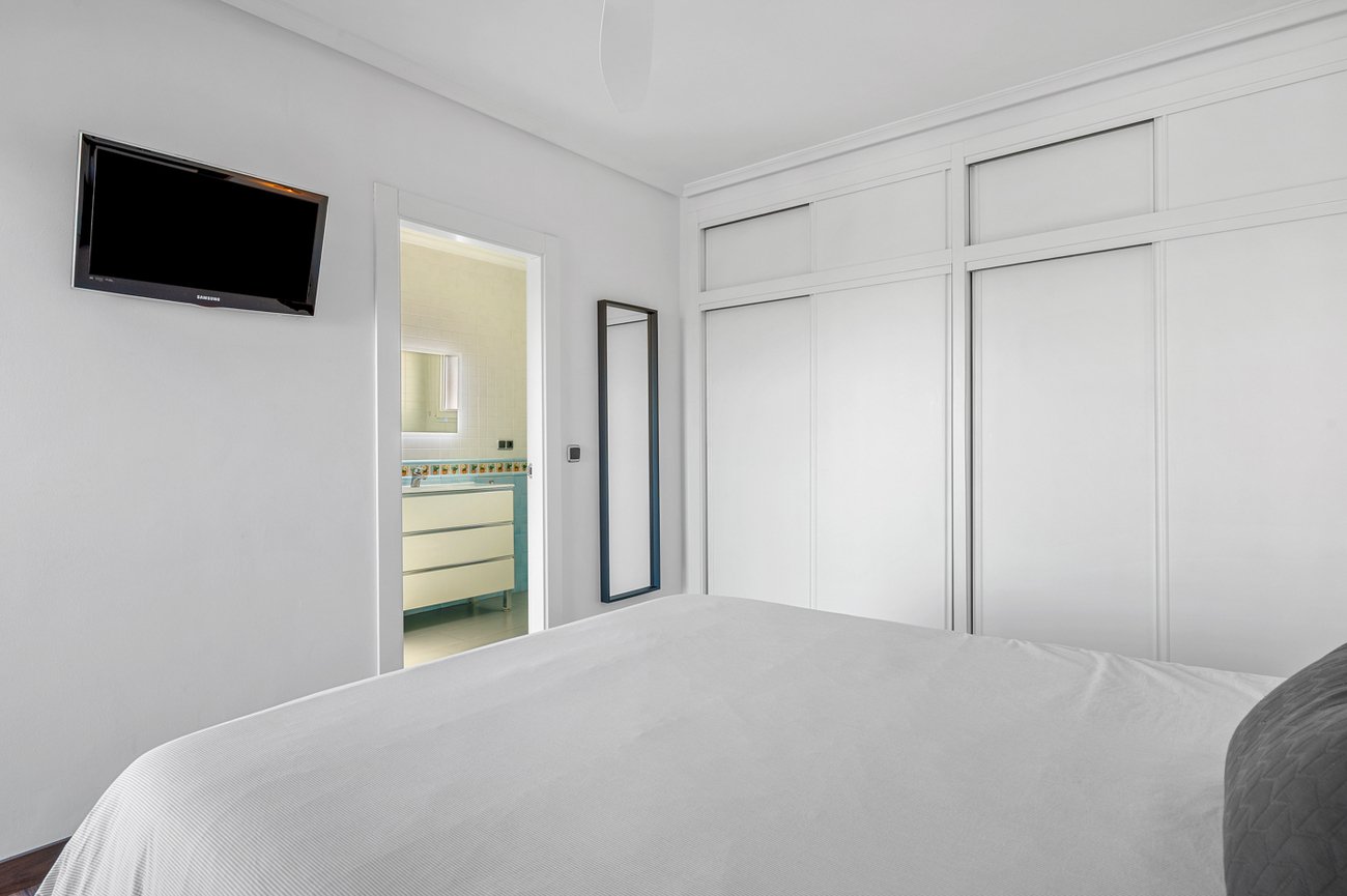3 Bed 3 Bath Villa in Ciudad De Las Comunicaciones - Caza De Casa