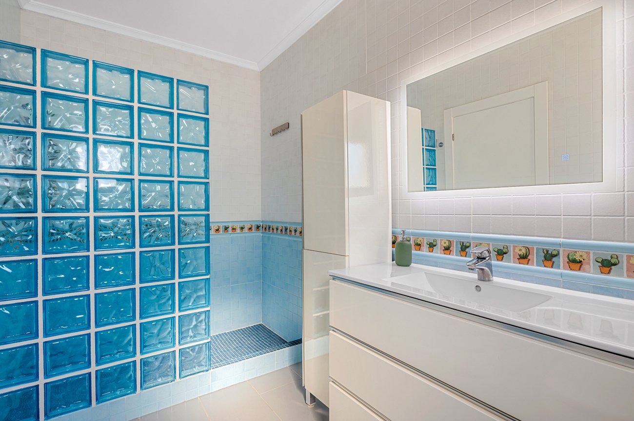3 Bed 3 Bath Villa in Ciudad De Las Comunicaciones - Caza De Casa