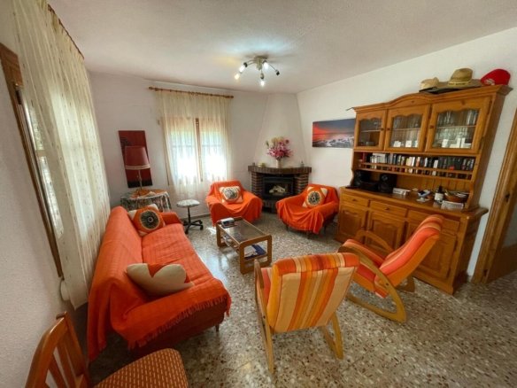 5 Bedroom 2 Bathroom Villa in El Rebolledo - Caza De Casa