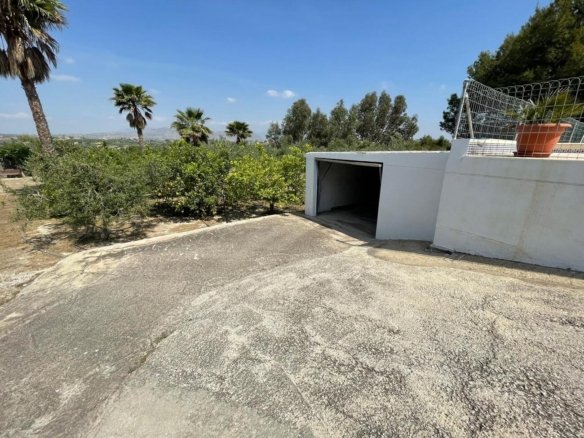 5 Bedroom 2 Bathroom Villa in El Rebolledo - Caza De Casa
