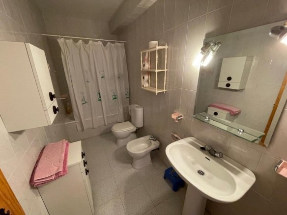 5 Bedroom 2 Bathroom Villa in El Rebolledo - Caza De Casa