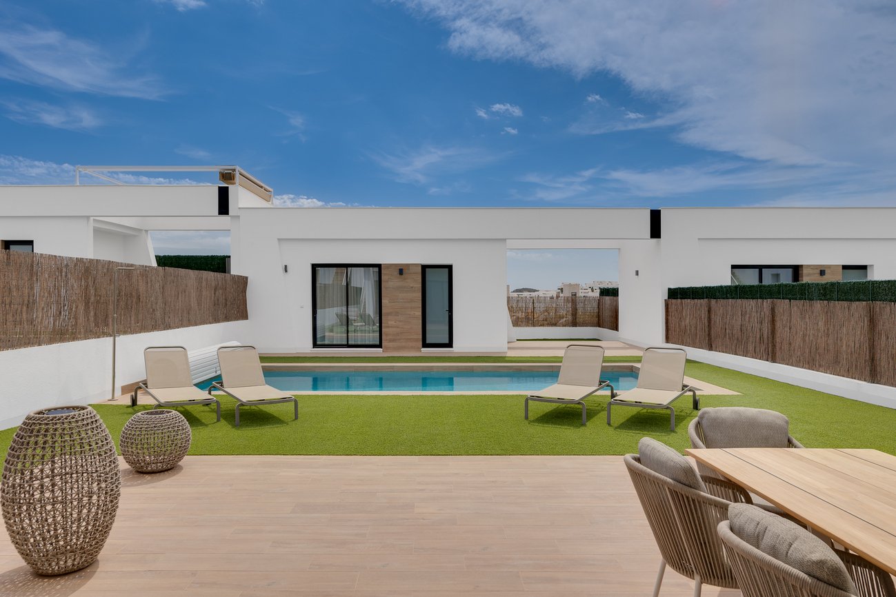 4 Bedroom 4 Bathroom Villa in Finestrat - Caza De Casa