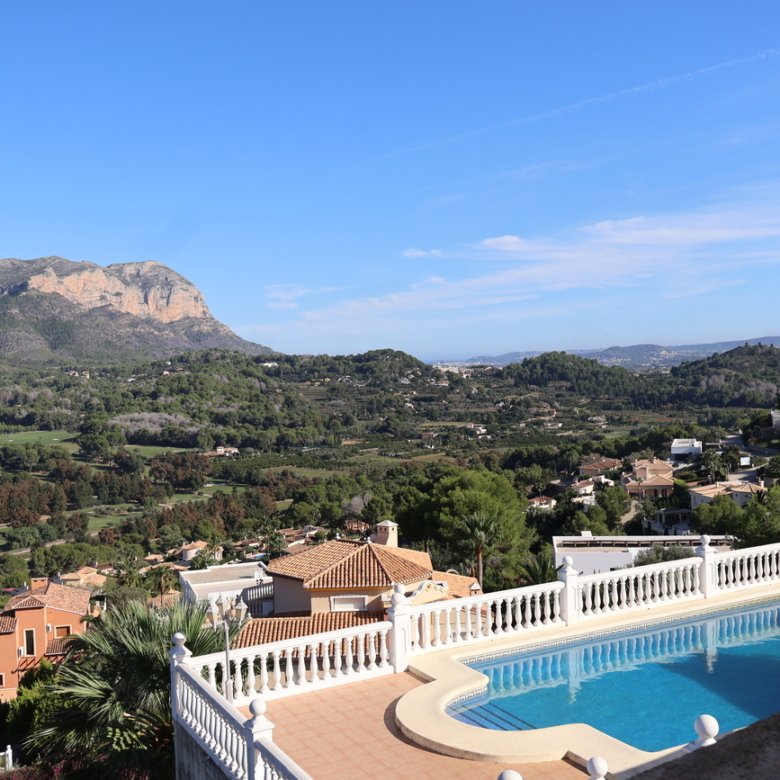 3 Bed 4 Bath Villa in La Sella Golf - Caza De Casa