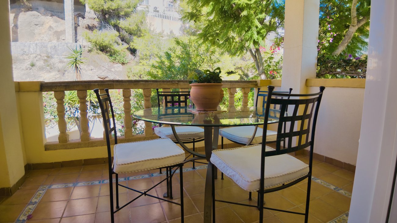 3 Bedroom 2 Bathroom Villa in Las Ramblas Golf - Caza De Casa
