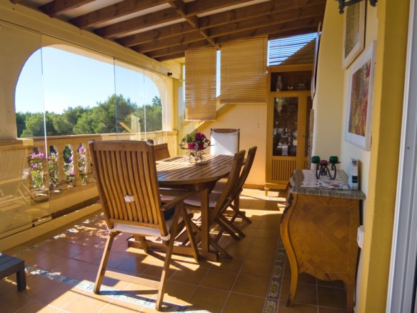 3 Bedroom 2 Bathroom Villa in Las Ramblas Golf - Caza De Casa