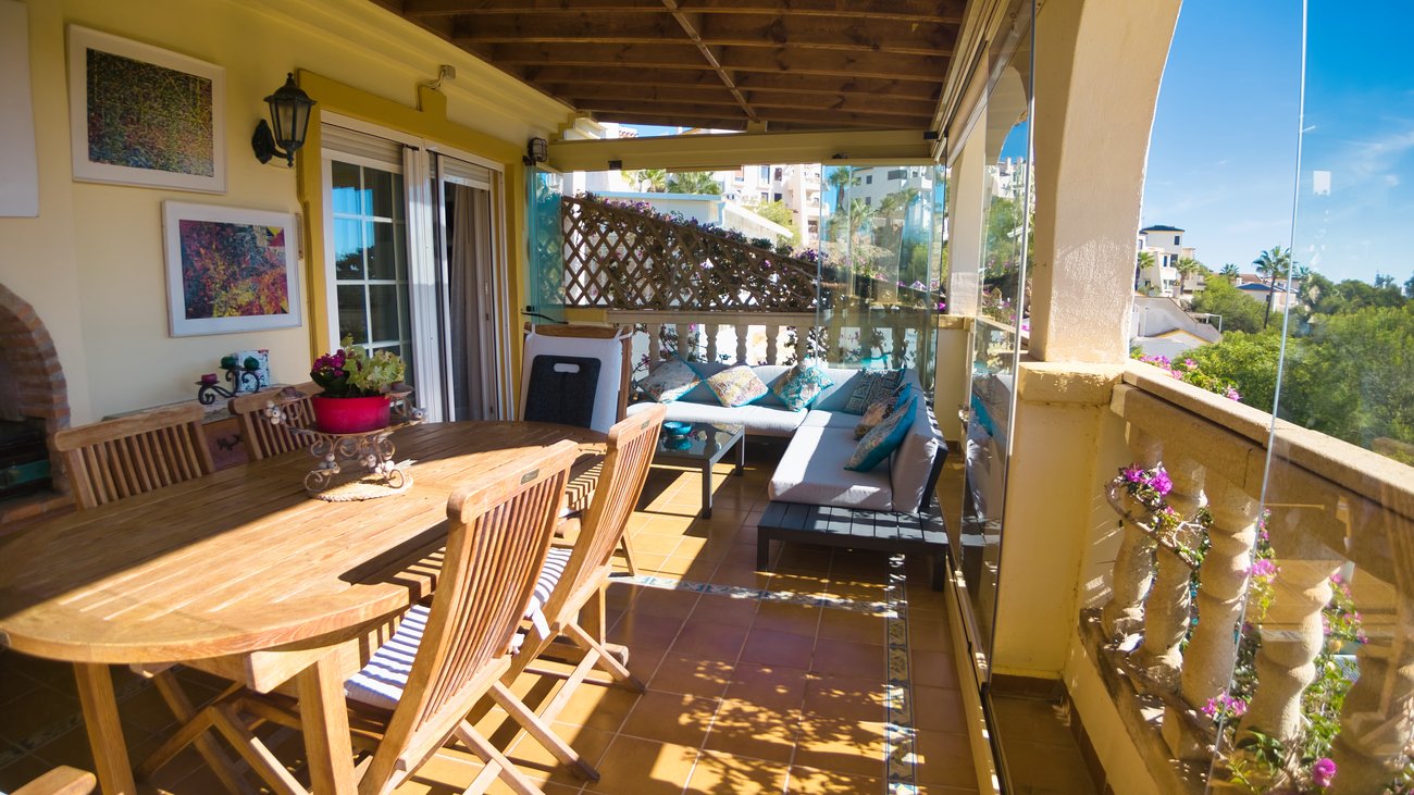 3 Bedroom 2 Bathroom Villa in Las Ramblas Golf - Caza De Casa