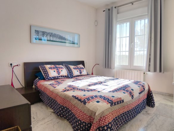 3 Bedroom 2 Bathroom Villa in Las Ramblas Golf - Caza De Casa