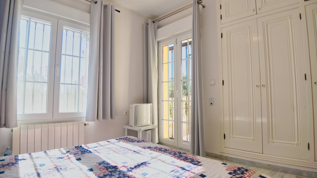 3 Bedroom 2 Bathroom Villa in Las Ramblas Golf - Caza De Casa