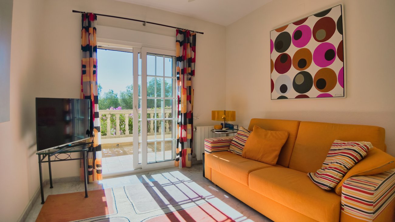 3 Bedroom 2 Bathroom Villa in Las Ramblas Golf - Caza De Casa