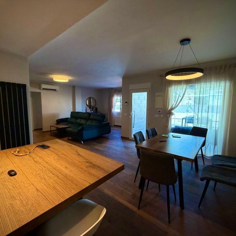 5 Bedroom 4 Bathroom Villa in Los Balcones - Caza De Casa