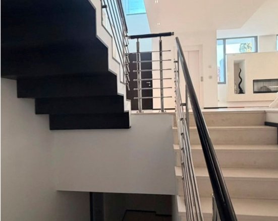 4 Bedroom 6 Bathroom Villa in Marbella - Caza De Casa