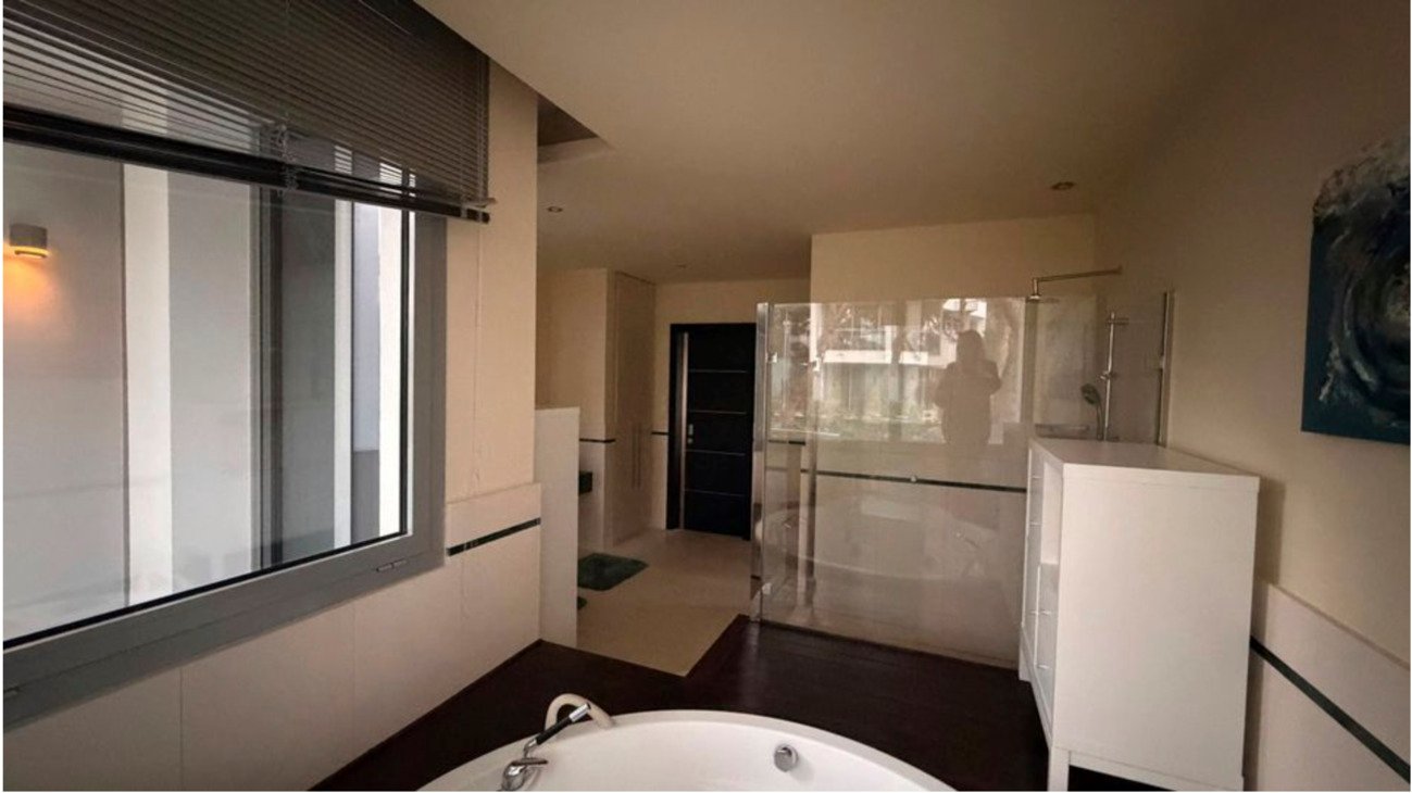 5 Bedroom 8 Bathroom Villa in Marbella - Caza De Casa