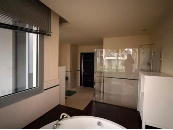5 Bedroom 8 Bathroom Villa in Marbella - Caza De Casa