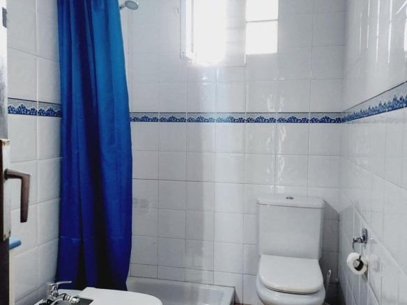 4 Bedroom 2 Bathroom Villa in Orihuela Costa - Caza De Casa